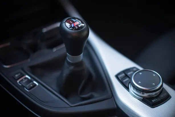 カジノ エルメス Android/iOS アプリ